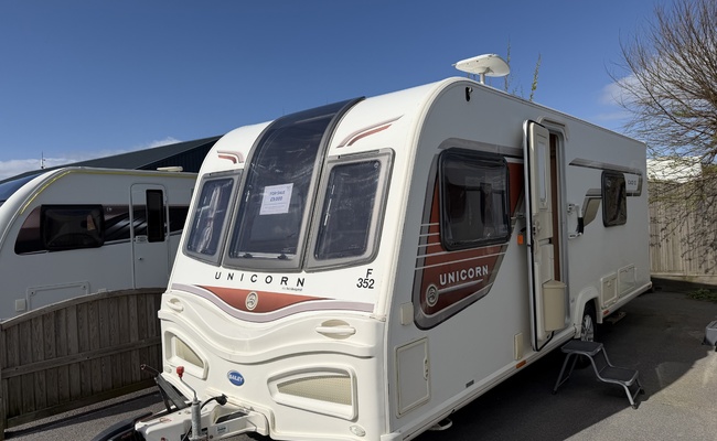 Bailey Unicorn Cadiz