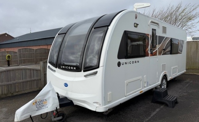 Bailey  Unicorn Cadiz