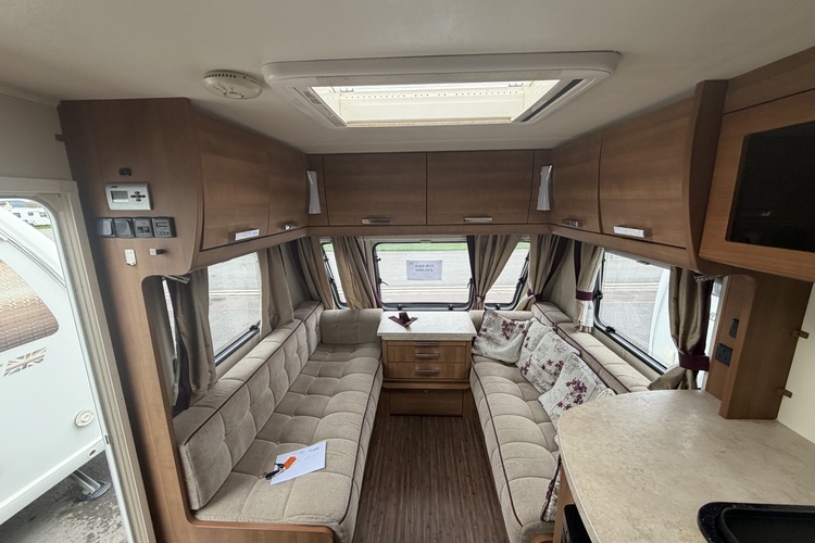 Elddis Affinity 540 
