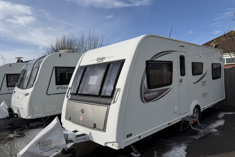 Elddis Avante 556