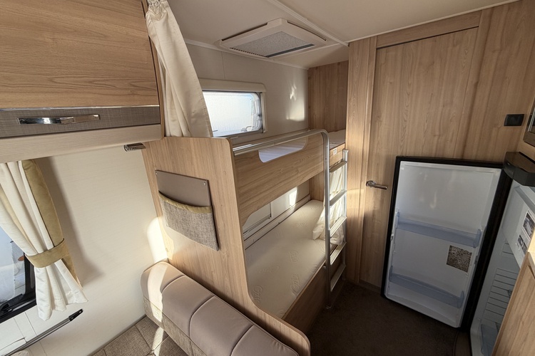 Elddis Avante 636