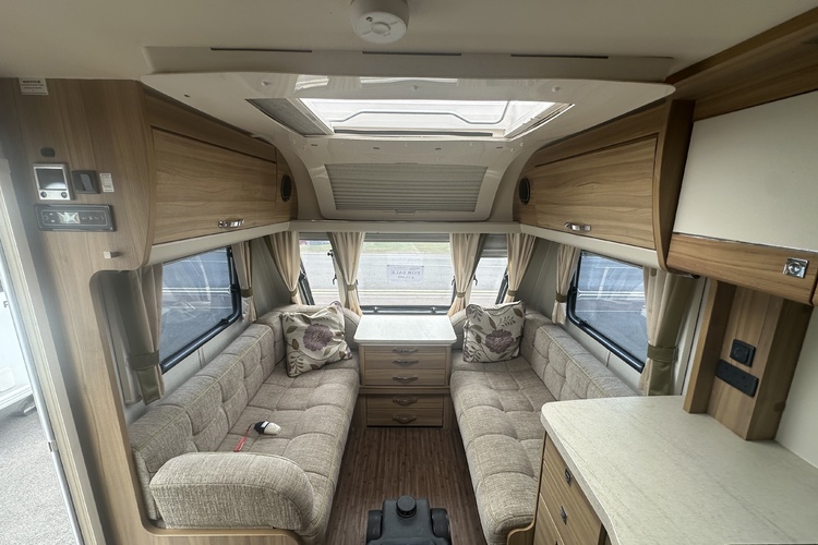 Elddis Crusader Minstral